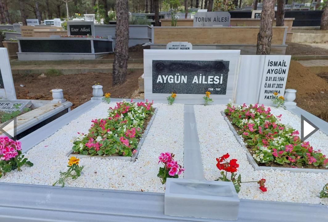 Geniş mezar aile çiçeklendirmesi — Aygün ailesi